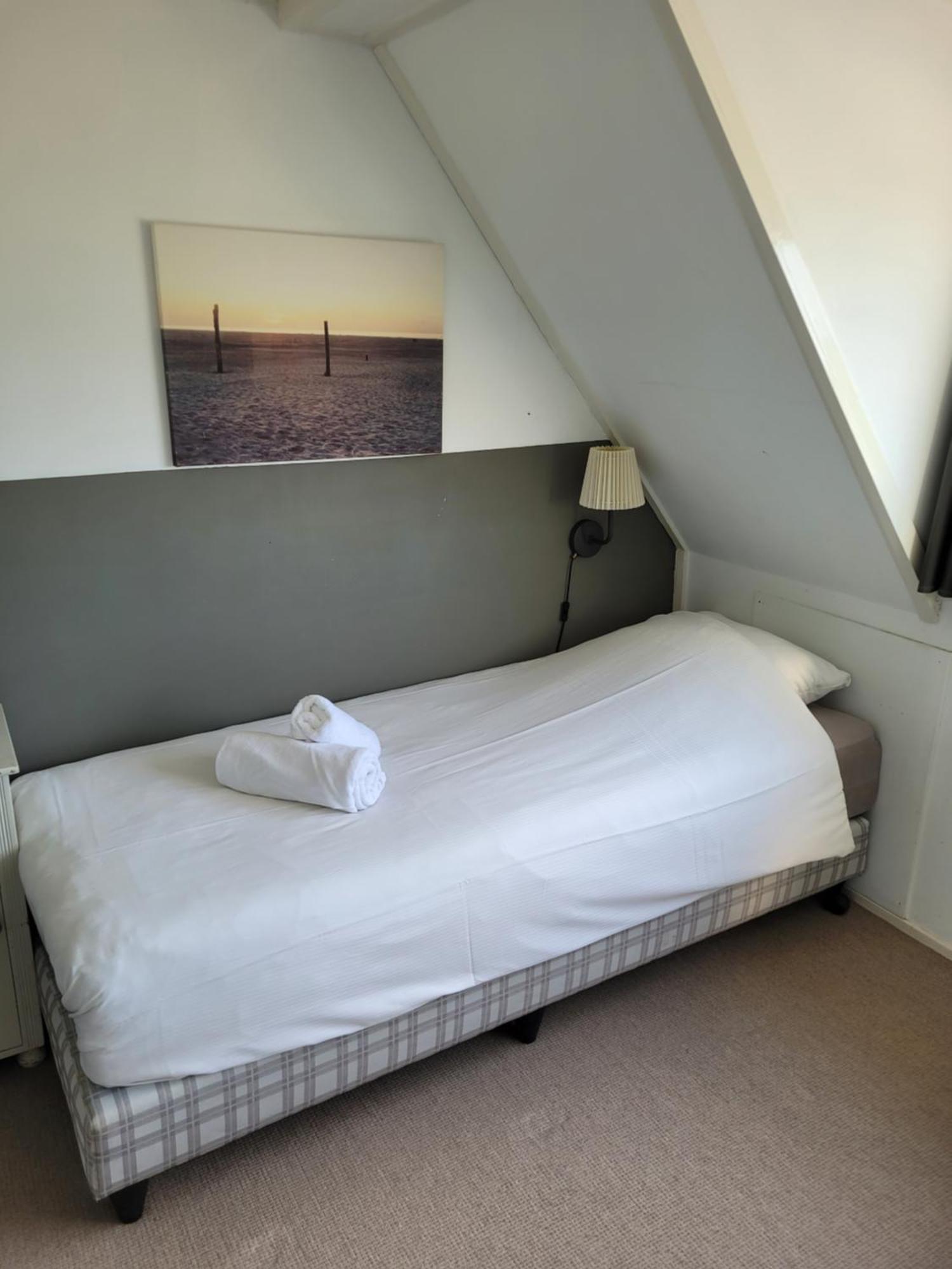 Strandhotel Terschelling Hotel *